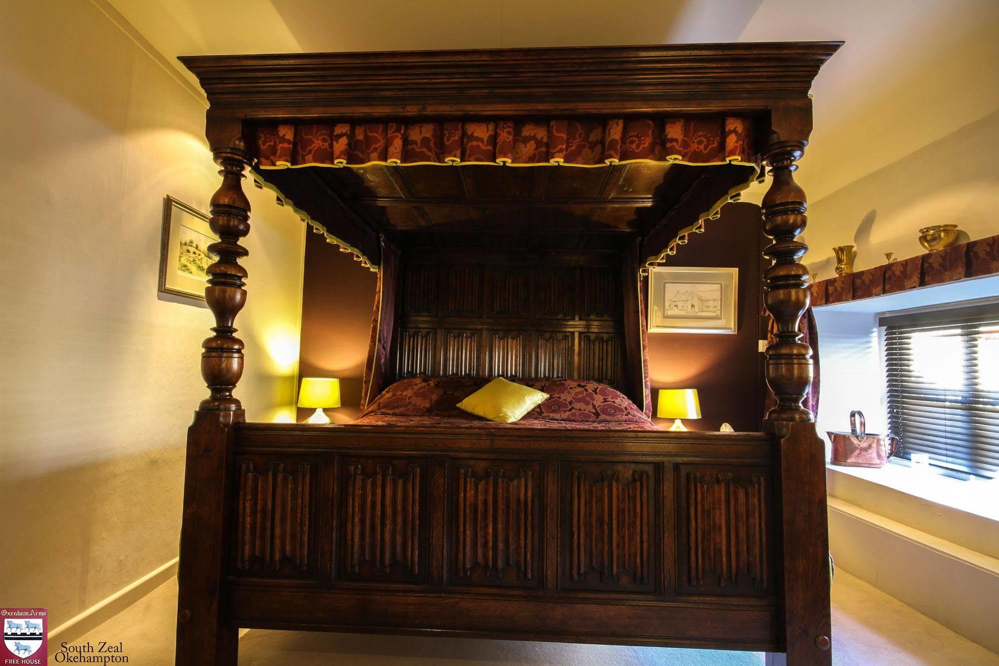 The Oxenham Arms Hotel Devon South Zeal ภายนอก รูปภาพ