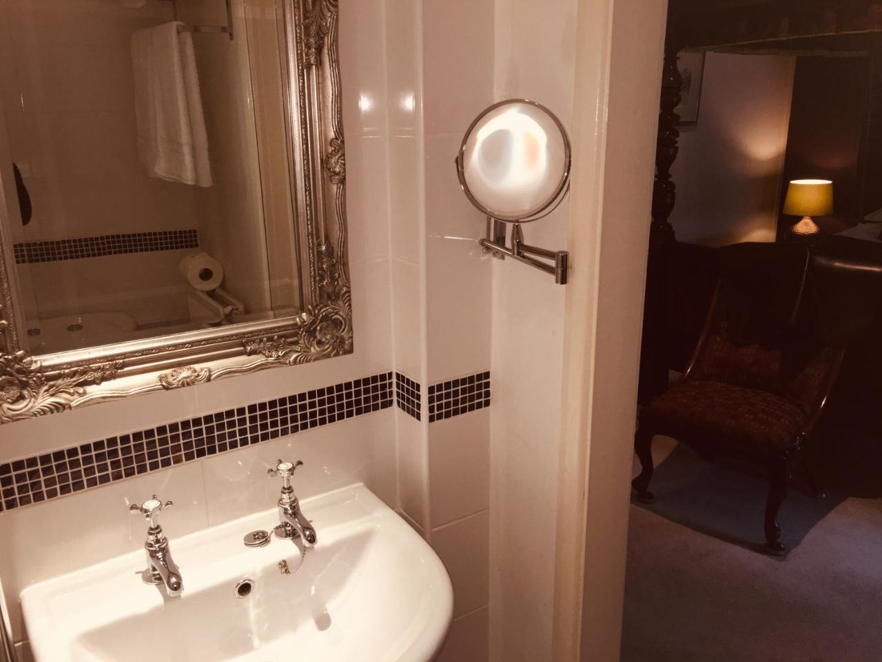 The Oxenham Arms Hotel Devon South Zeal ภายนอก รูปภาพ